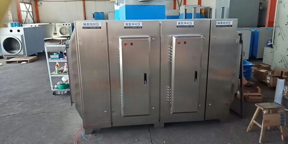塑料制品車間廢氣處理設備無任何機械動作，無噪音，無需專人管理和日常維護，只需作定期檢查，本設備能耗低，設備風阻極低＜50pa,可節約大量排風動力能耗。